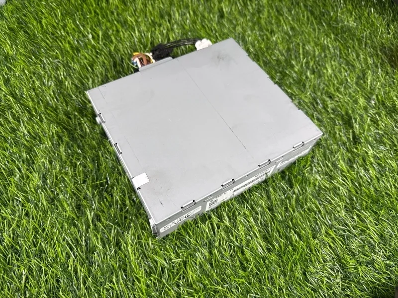 Блок управления магнитолой Audi Q5 2013 4G0035083 8R CNC 2.0T