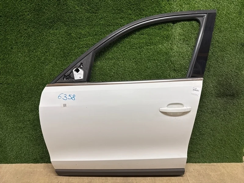 Дверь Audi Q5 2013 8R0831051E 8R CNC 2.0T, передняя левая