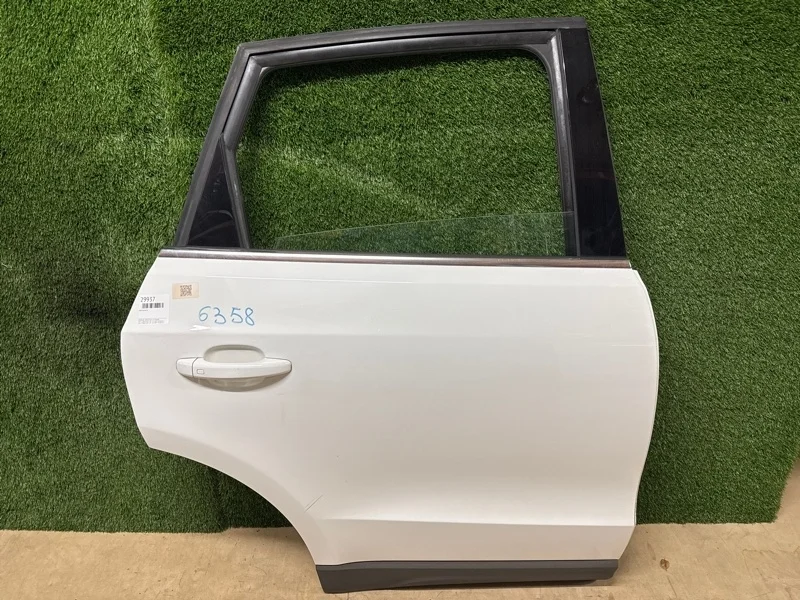 Дверь Audi Q5 2013 8R0833052B 8R CNC 2.0T, задняя правая