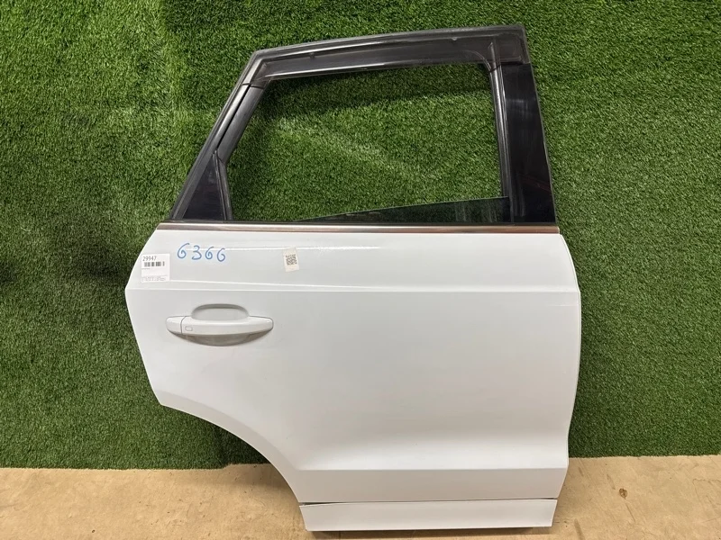 Дверь Audi Q3 2014 8U0833052 8U CPS 2.0T, задняя правая