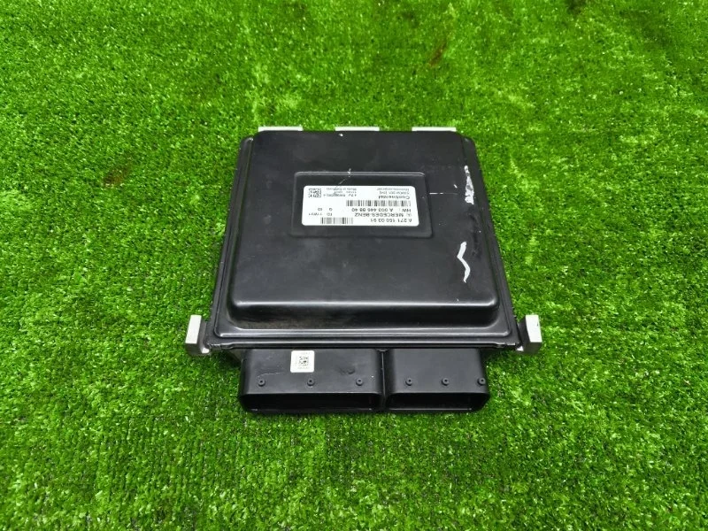 Блок управления двигателем Mercedes-Benz C-class 2011 A2711500391 W204 271.860