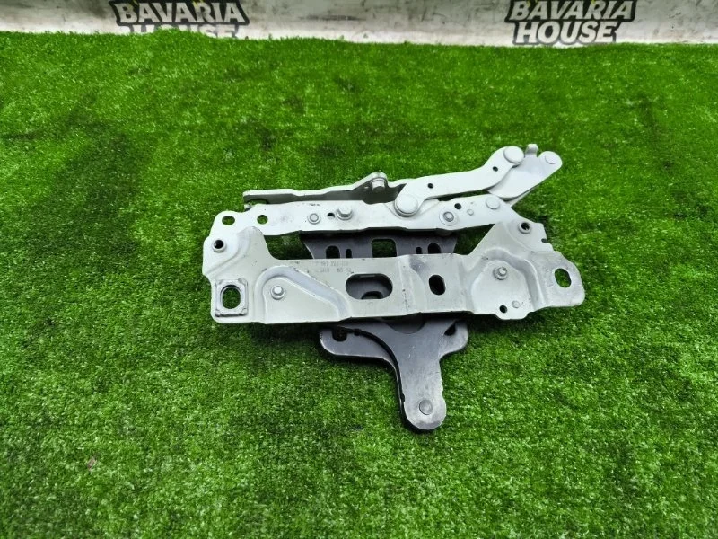 Петля капота левая BMW 5 2010 41617207199 F10 N52B30AF