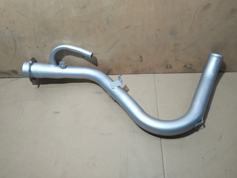 Горловина топливного бака Subaru Forester SF5, SF9