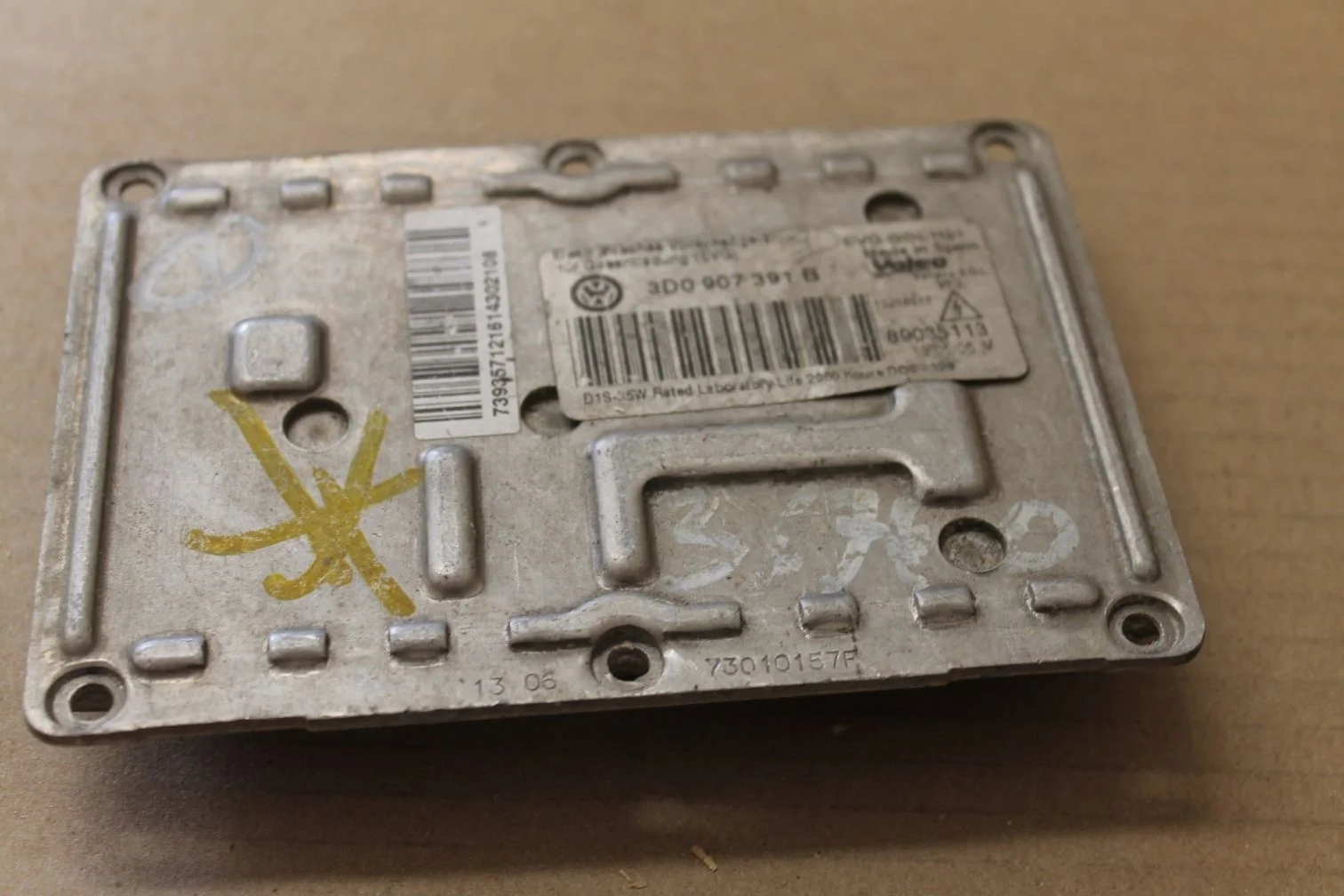 Блок ксеноновой лампы для Audi A4 B6 2000-2006