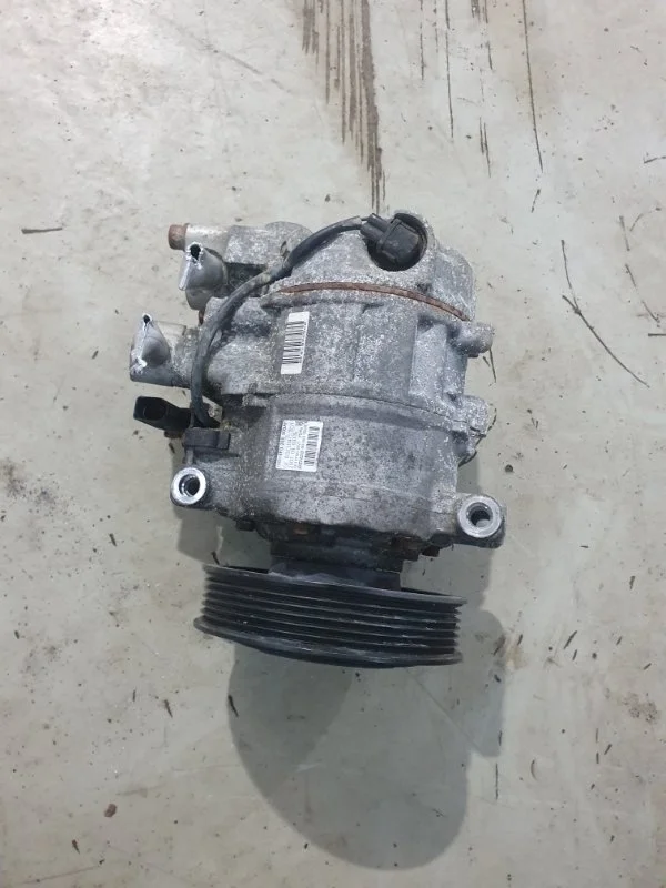 Компрессор кондиционера Audi A6 C6