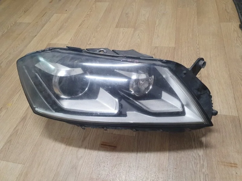Фара Volkswagen Passat 2011-2015 B7 универсал