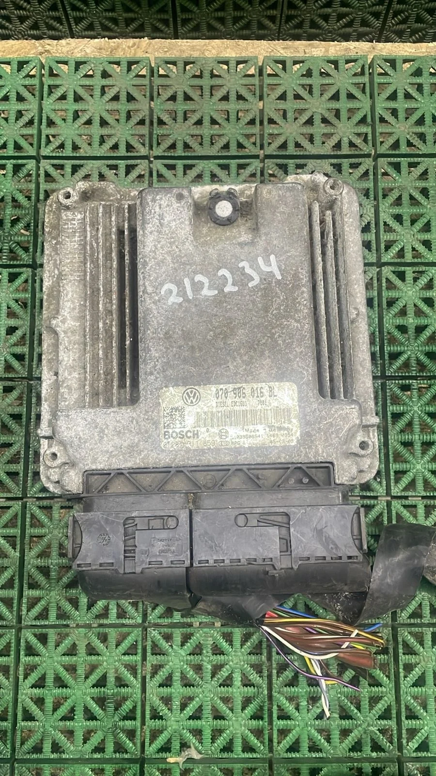 Блок управления двигателя ДВС ЭБУ VOLKSWAGEN TOUAREG BAC 2003- Б/У TOUAREG(2003-2010)