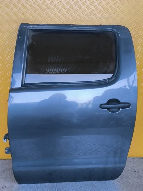 Дверь задняя левая Toyota Hilux (2005-2015) 2014 670040K060 ПИКАП 2.5 D 2KDFTV