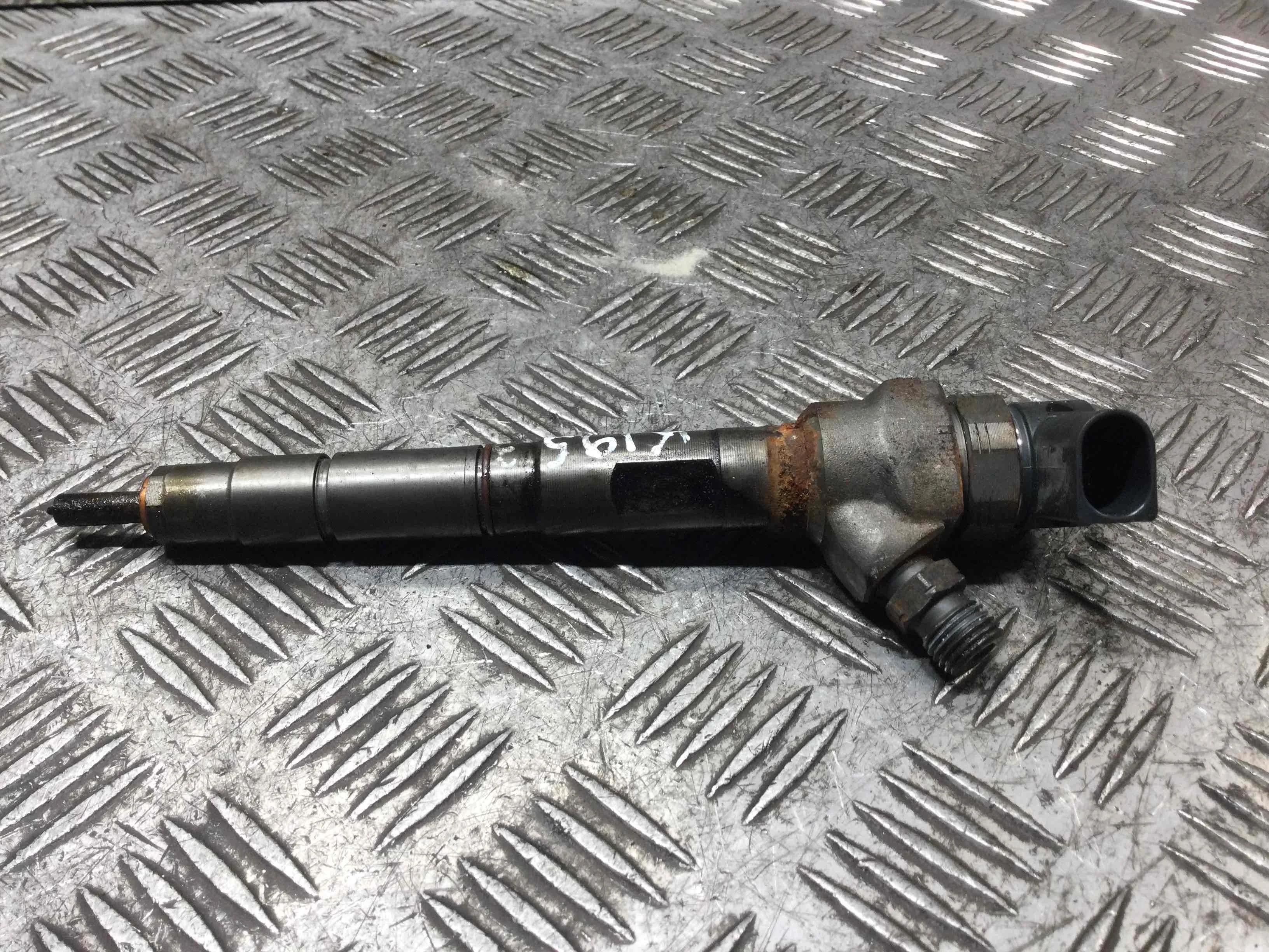 Форсунка Volkswagen Passat CC 1 поколение (2008-2012) дизель 2.0 TDI Автомат Седан