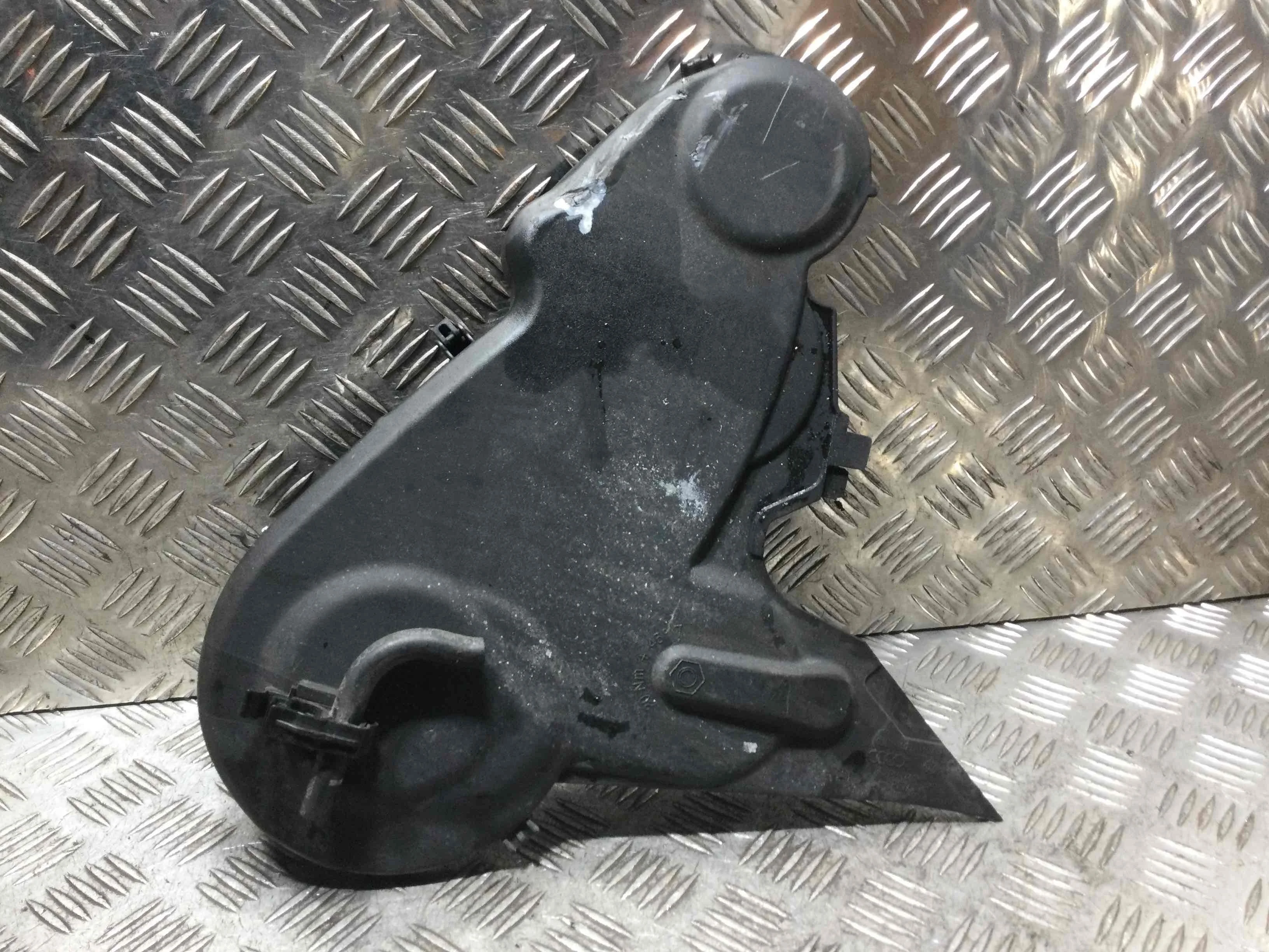 Защита (кожух) ремня ГРМ Volkswagen Passat CC 1 поколение (2008-2012) дизель 2.0 TDI Автомат Седан