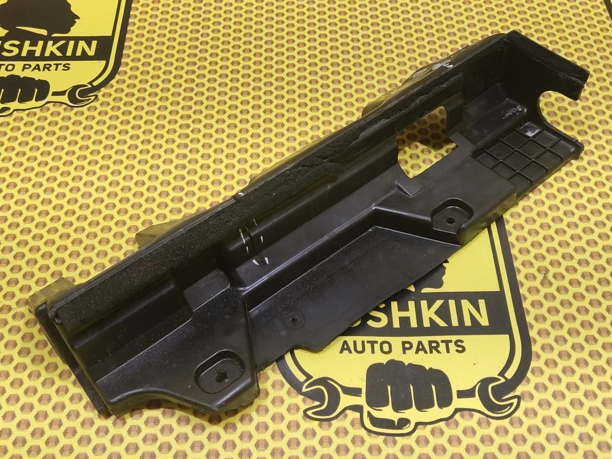 Дефлектор радиатора Hyundai Solaris 2012 253214L100 RB G4FC, правый