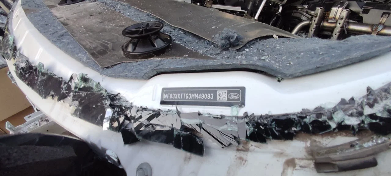 Продажа Ford Tourneo Custom 2.0D (185Hp) (BCFA) FWD MT по запчастям