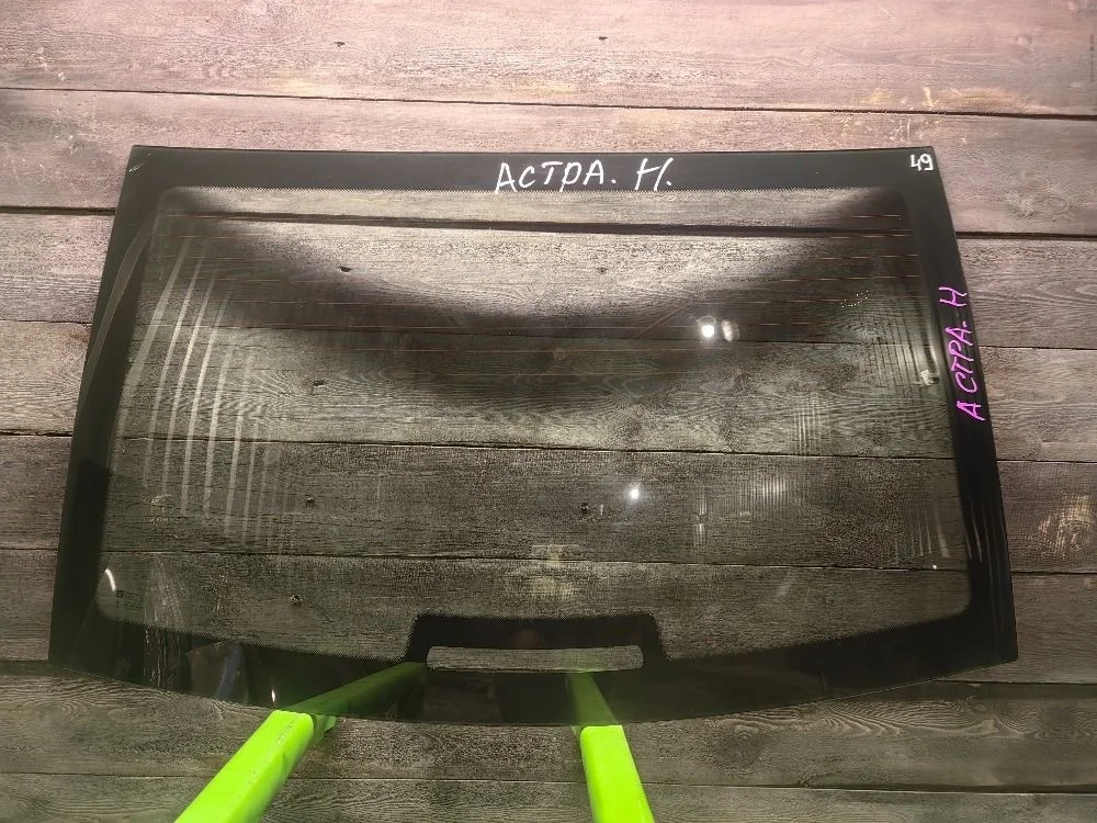 Стекло заднее Opel Astra H