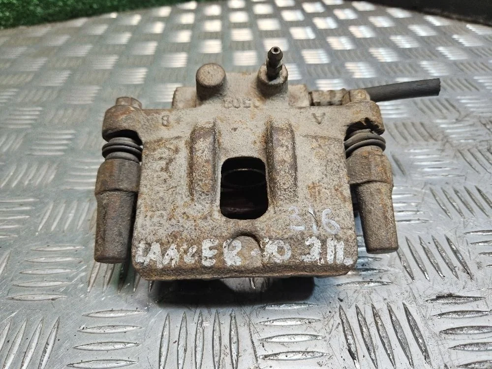 Суппорт задний правый на Lancer 10