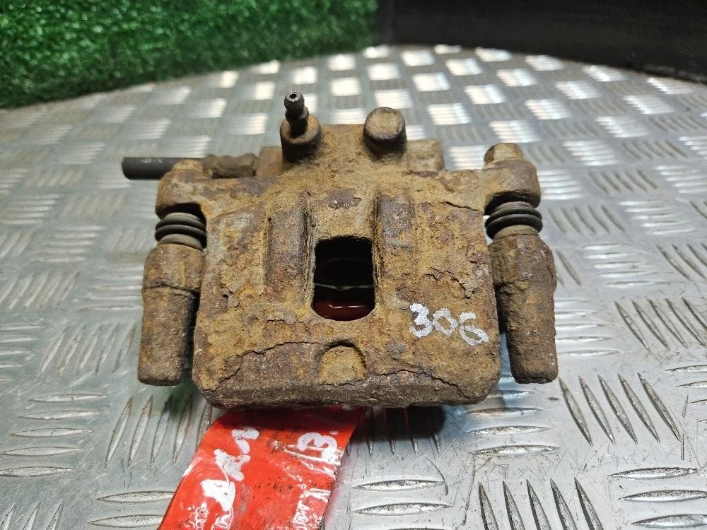 Суппорт задний левый на Outlander XL