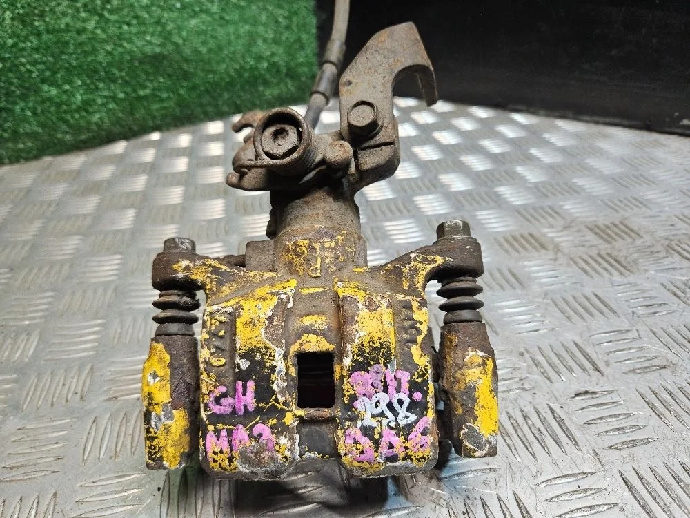 Суппорт тормозной задний правый Mazda 6 GH