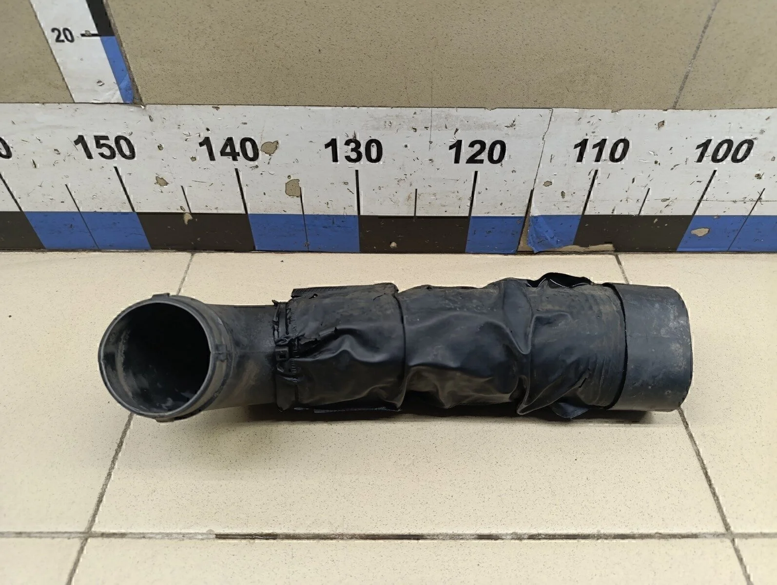 Воздухозаборник (внутри) Ceed 2012>