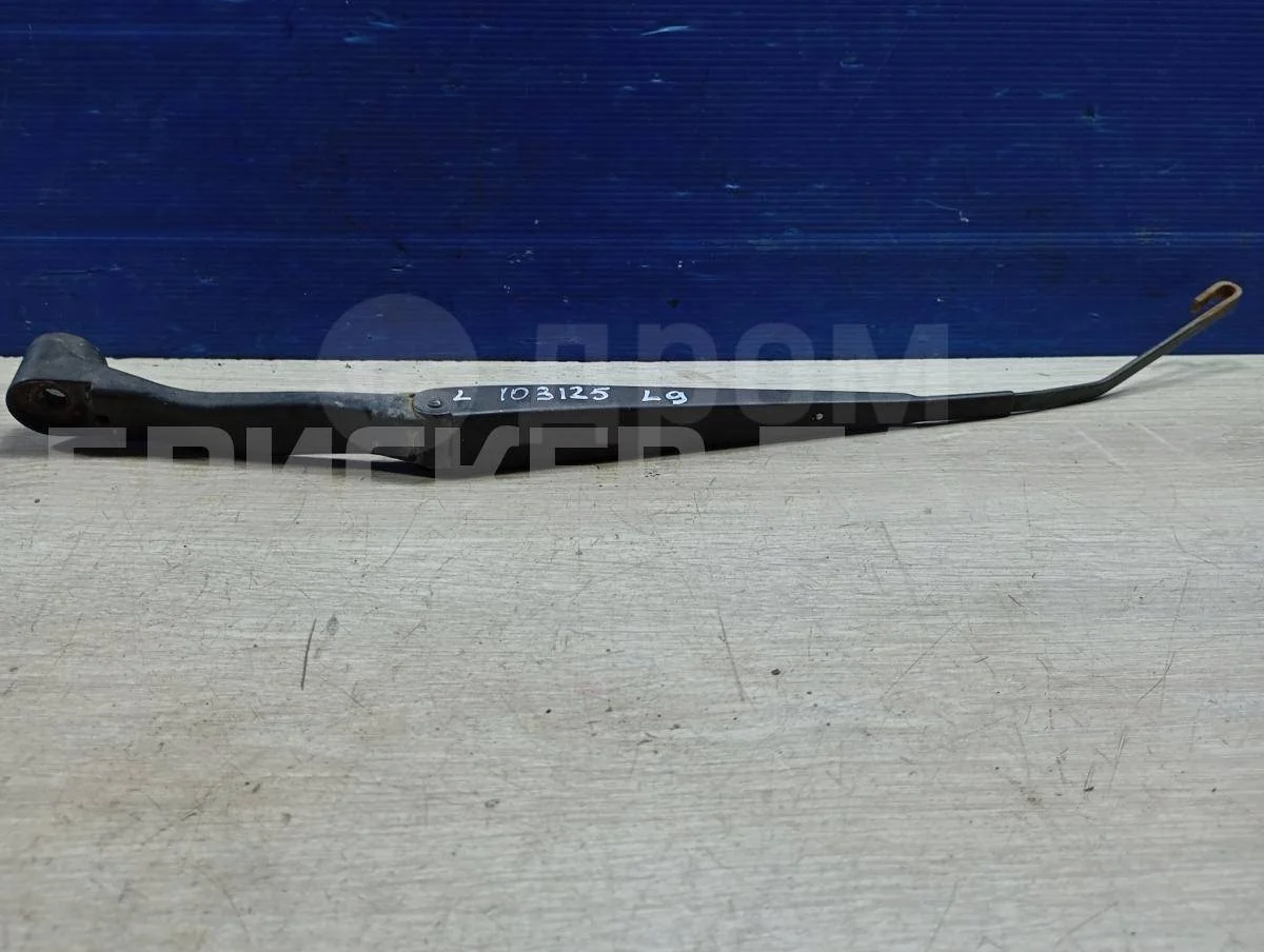 Поводок передний левый Митсубиси Лансер 9  CS рестайлинг