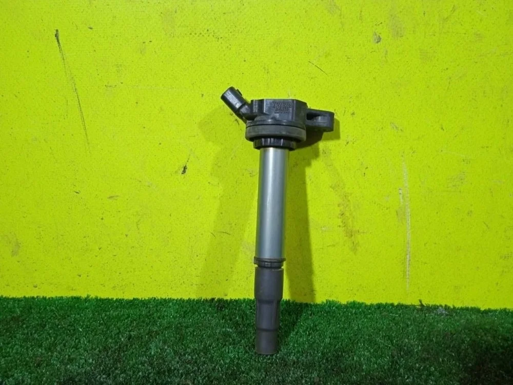 Катушка зажигания Toyota Corolla 2010 9091902258 150 1ZRFE