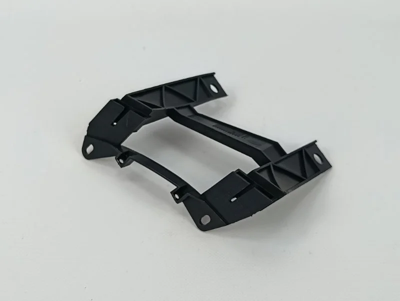 Кронштейн фары Volkswagen Transporter T5