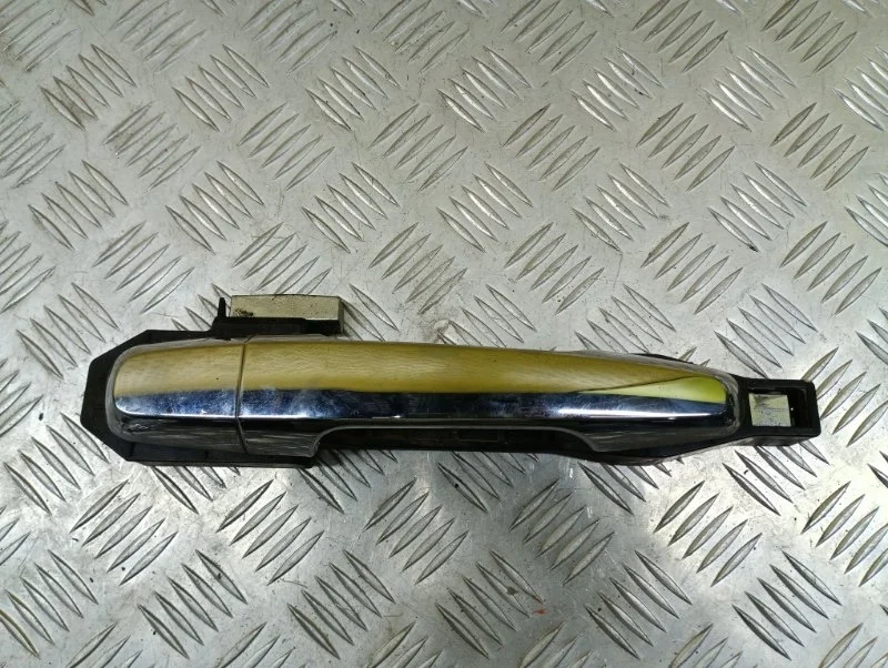 Ручка двери наружная задняя правая Mitsubishi L200 (2006-2015) 2007 5716A032 ПИКАП 2.5 D 4D56