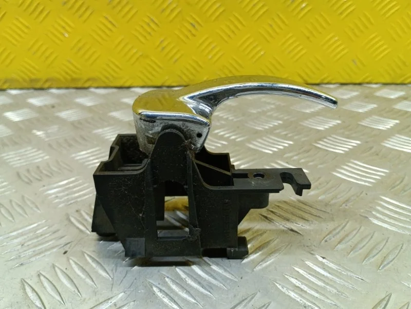 Ручка двери внутренняя передняя правая Nissan Navara (D40) 2004-2015 2007 80670EB32B 2.5 D YD25DDTI
