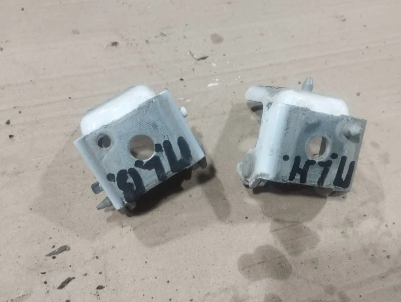 Петли двери Citroen C-Elysee 2013 1608322580 СЕДАН 1.2