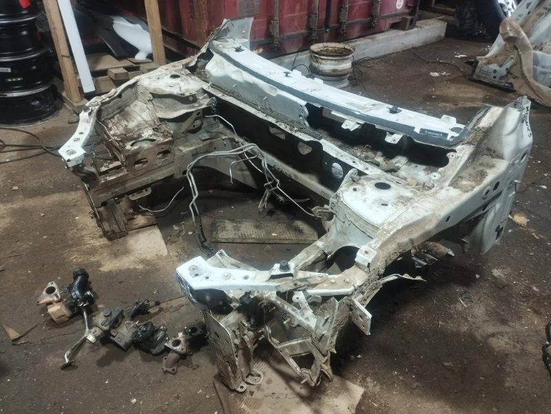 Кузов Renault Megane 3 2009 641806469R ХЭТЧБЕК K9KF830