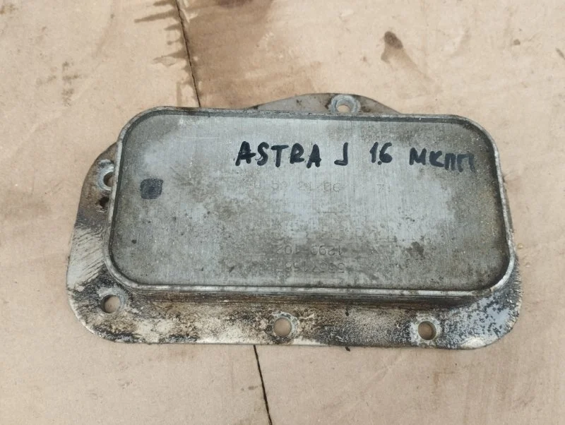 Теплообменник Opel Astra J 2011 55571687 ХЭТЧБЕК A16XER