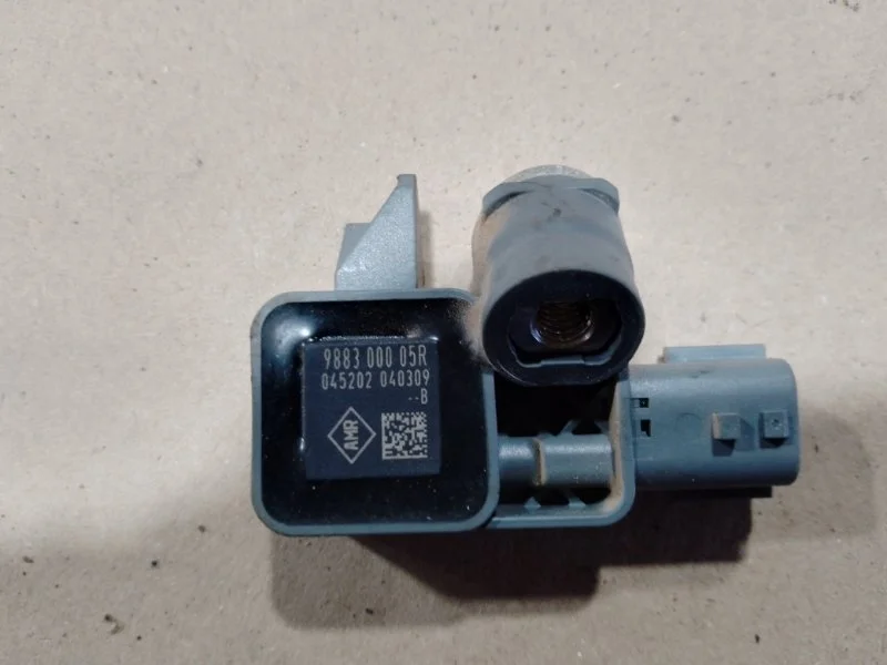 Датчик удара Renault Megane 3 2009 988300005R ХЭТЧБЕК K9KF830