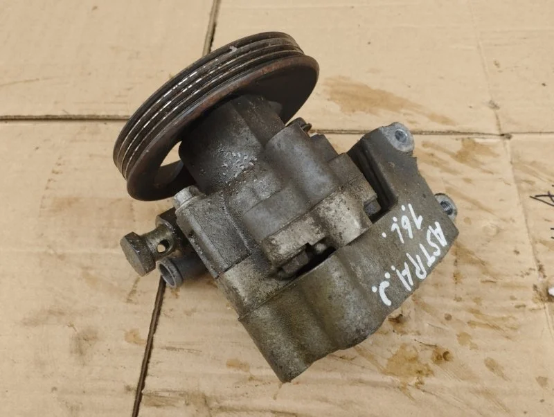 Насос ГУР Opel Astra J 2011 96837813 ХЭТЧБЕК A16XER