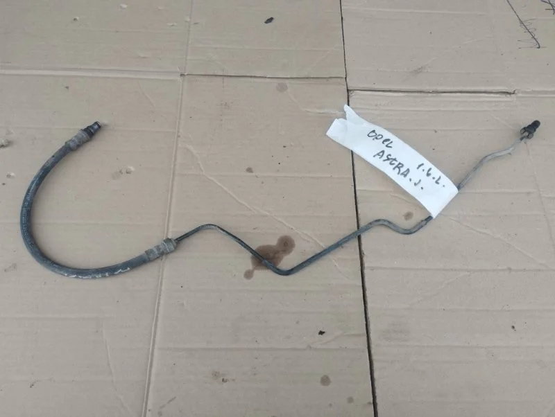 Трубка сцепления Opel Astra J 2011 55564358 ХЭТЧБЕК A16XER