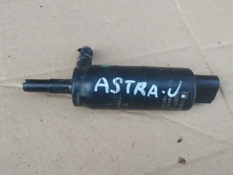 Моторчик омывателя Opel Astra J 2011 13264299 ХЭТЧБЕК A16XER