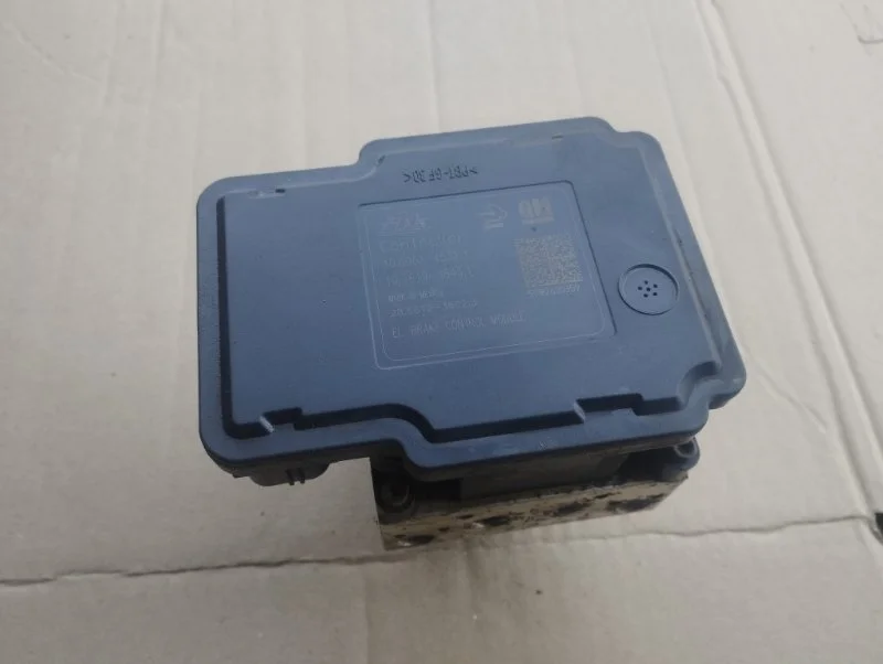 Блок ABS Opel Astra J 2011 13379599 ХЭТЧБЕК A16XER