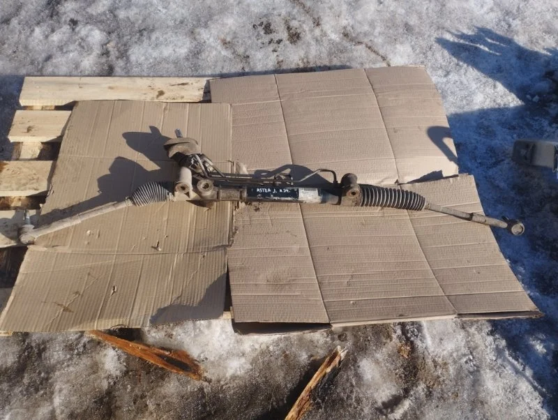 Рулевая рейка Opel Astra J 2011 13337675 ХЭТЧБЕК A16XER