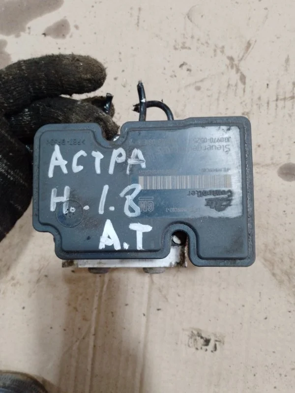 Блок ABS Opel Astra H 2012 13246534 ХЭТЧБЕК Z18XER