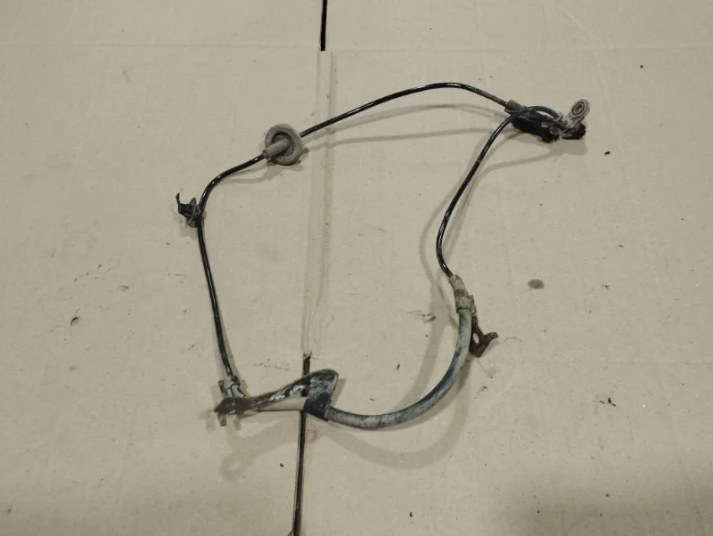 Датчик ABS Mitsubishi Lancer X 2013 4670A580 СЕДАН 4A92