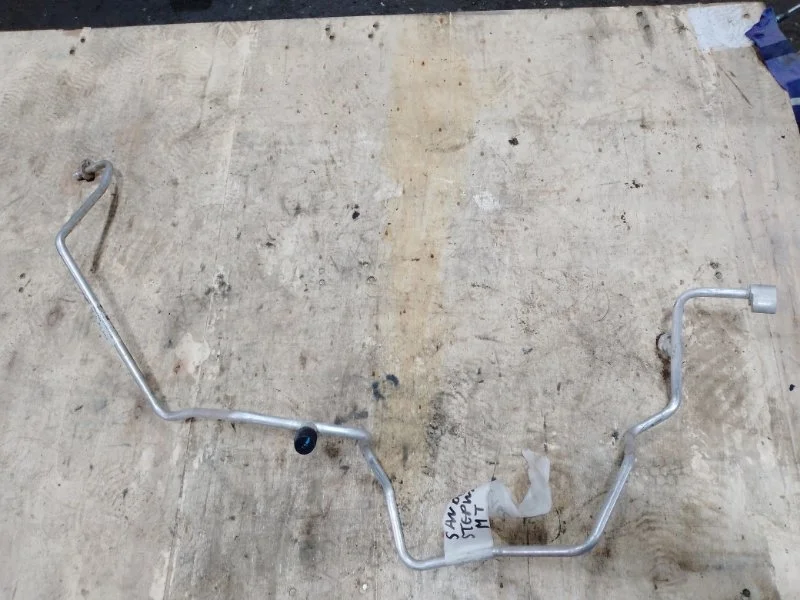 Трубка кондиционера Renault Sandero Stepway 2 2018 924401429R K7MA812