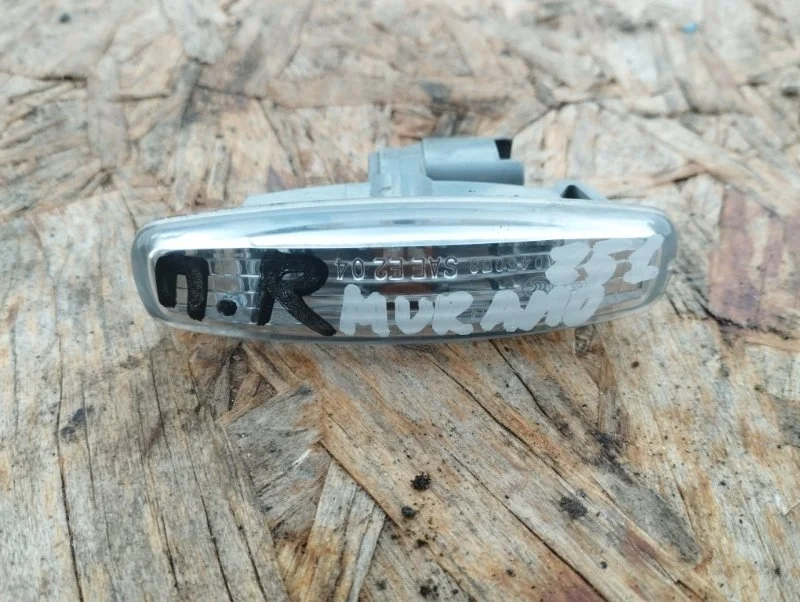 Повторитель правый Nissan Murano Z51 2013 26160JK00B ВНЕДОРОЖНИК VQ35