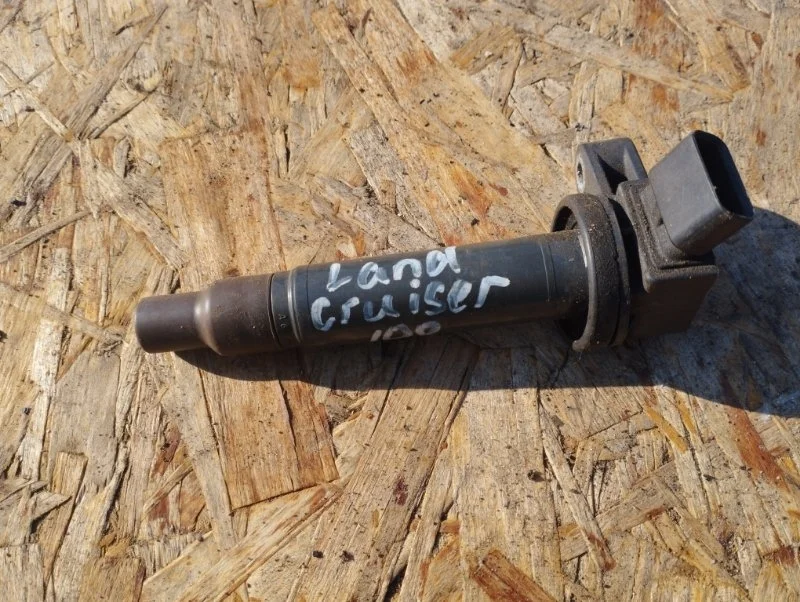 Катушка зажигания Toyota Land Cruiser 100 2006 9091902249 УНИВЕРСАЛ 2UZ