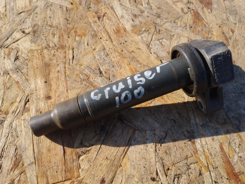 Катушка зажигания Toyota Land Cruiser 100 2006 9091902249 УНИВЕРСАЛ 2UZ