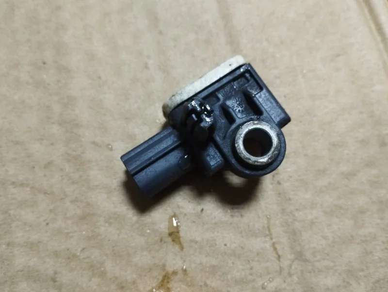 Датчик удара Ford Focus 3 2014 1559264 ХЭТЧБЕК IQDB