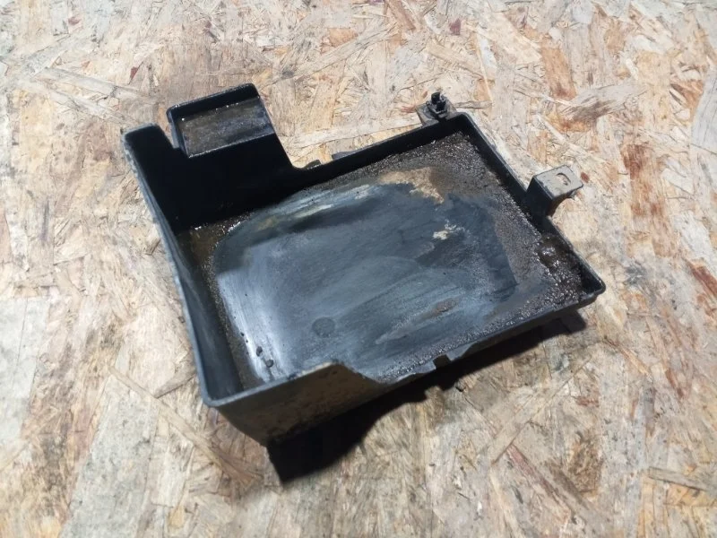 Площадка АКБ Mitsubishi Eclipse Cross 2019 8201A003