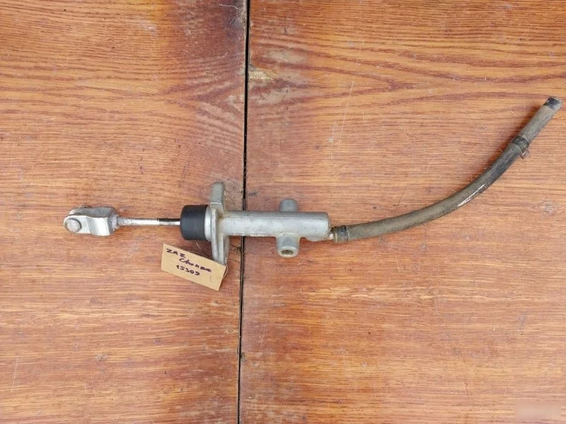 Главный цилиндр сцепления ZAZ Chance 2011 96481284 МЕМЗ-307