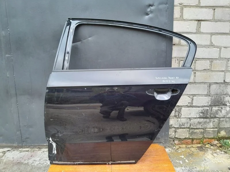 Дверь Volkswagen Passat 2013 3AE833055 B7, задняя левая