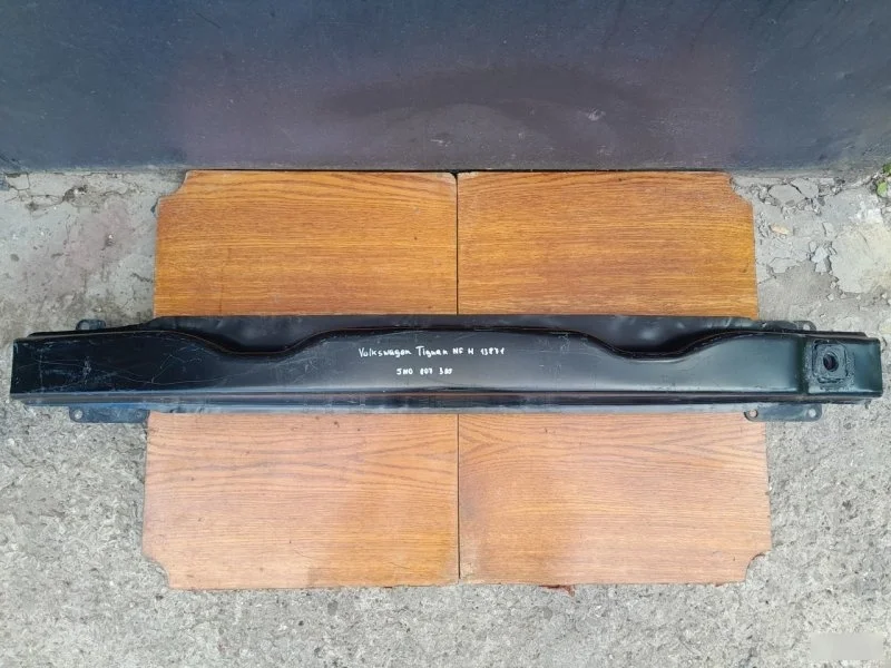 Усилитель бампера Volkswagen Tiguan 2012 5N0807305 NF, задний