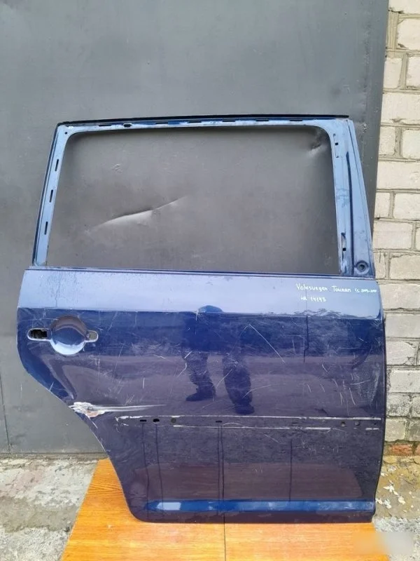 Дверь Volkswagen Touran 2009 1T0833056R 1T2, задняя правая