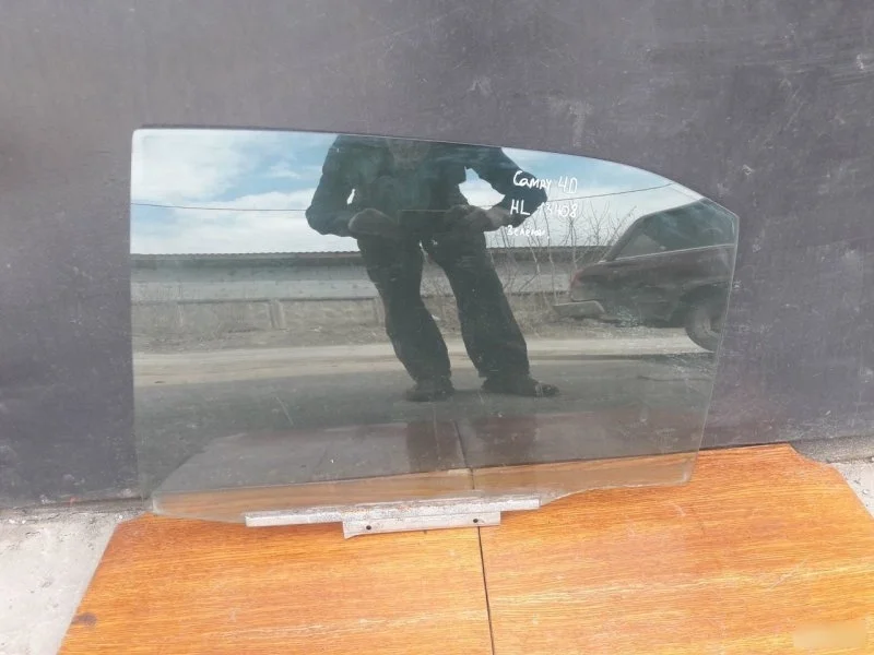 Стекло двери Toyota Camry 2009 6811433150 ACV40, заднее левое