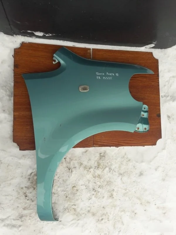 Крыло Toyota Porte 2004 5381152200 NNP10, правое