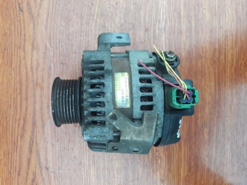 Генератор Toyota RAV4 2003 2706028190 ACA21W 1AZ-FSE